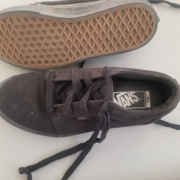 Shoes - Picture 2 of 3